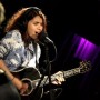 If we think about the darkest parts, Justin Bieber comes to mind, who infected the music world with a lot of his “hits”.