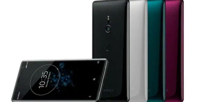The Xperia XZ3 is available in four colours: I was sent a silver handset, but black, green and red variants are also available.