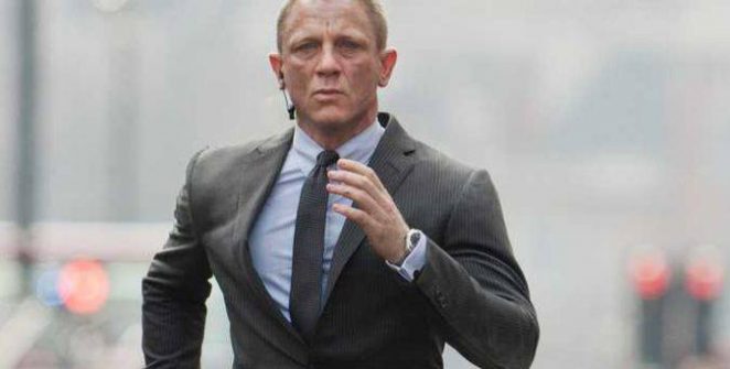 The production of the next James Bond announced that the shoot was suspended because Daniel Craig had injured his ankle. The 51-year-old British actor hurt himself while shooting a scene.