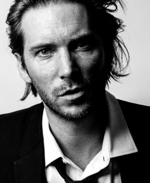 The Medium frightens us with a new video in which Troy Baker voices the darkness that dominates the game.