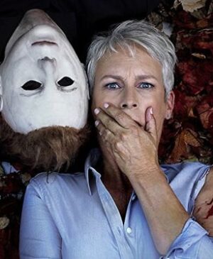 MOVIE NEWS - Jamie Lee Curtis' Laurie Strode is set to fight Michael Myers for the final time in Halloween Ends - a brutal showdown is in store!