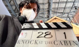 MOVIE NEWS - Following last year's moderately successful Old, cult director M. Night Shyamalan has begun shooting his new film Knock at the Cabin.