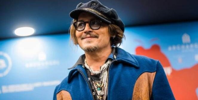 MOVIE NEWS - Johnny Depp made a surprise appearance in the English city of Sheffield on Sunday for a special performance alongside Jeff Beck, who is currently on tour in the UK.