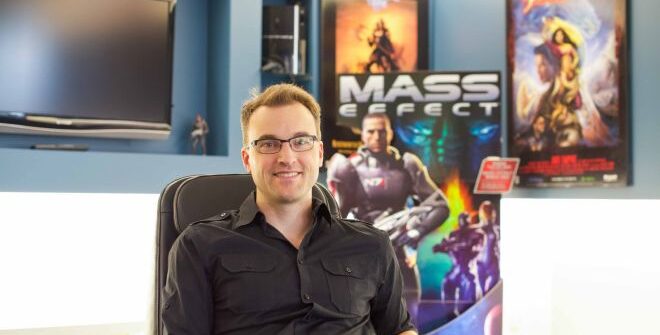 Former BioWare general manager Aaryn Flynn says there needs to be much more transparency about the post-launch content schedules of games so that they don't disappoint players.