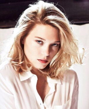 MOVIE NEWS - The sequel to Denis Villeneuve's Dune will be in cinemas in 2023, so it's time to fill out the cast, including the beautiful Léa Seydoux.