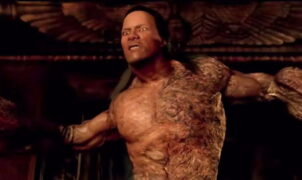 When it comes to lists of the worst CGI ever, The Mummy Returns often comes out on top because of the Scorpion King, played by Dwayne "The Rock" Johnson, although it was barely recognizable thanks to the horribly poor CGI. Okay, sure, in 2001, the technology wasn't where it is today.