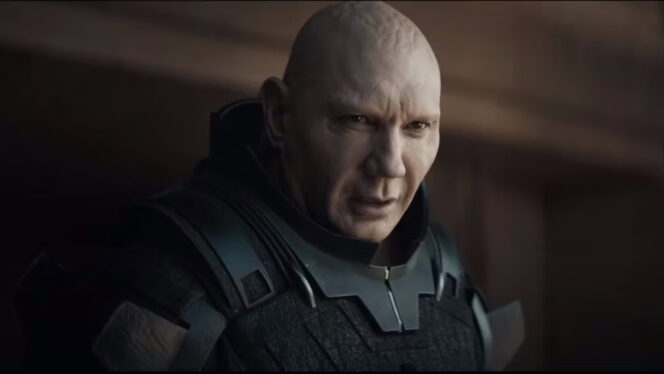 MOVIE NEWS - Actor Dave Bautista, who has now worked with Villeneuve in three different films, could only praise the director, stating that he would like to work with him again.