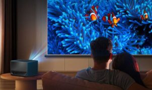 TECH ANALYSIS – In the world of home theater projectors, choosing the right projection surface is crucial for a top-notch viewing experience.