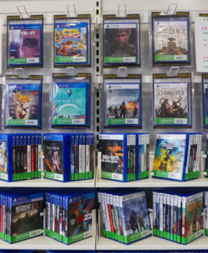 PlayStation Has Put Physical Games in Question, and Your Shelf Could Be Next